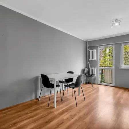 Wola Standard Apartment